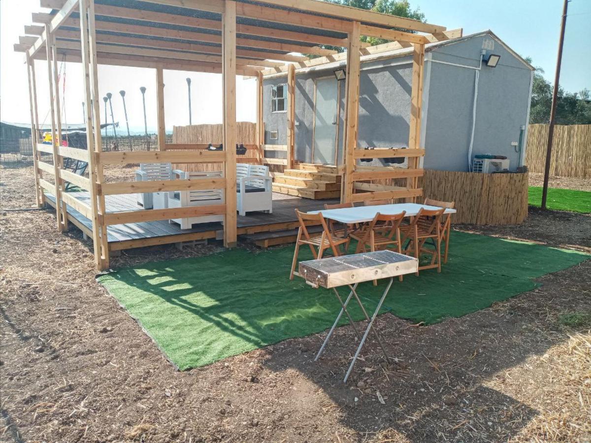 Ferienwohnung אצל דוד בכפר Kfar Gidon Exterior foto