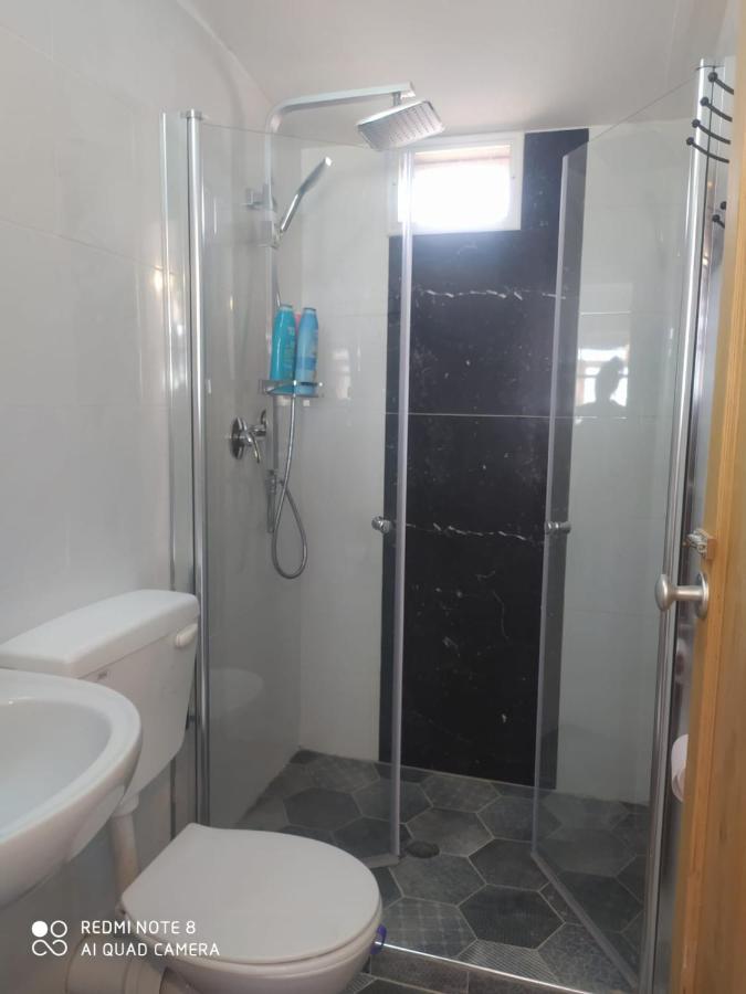 Ferienwohnung אצל דוד בכפר Kfar Gidon Exterior foto