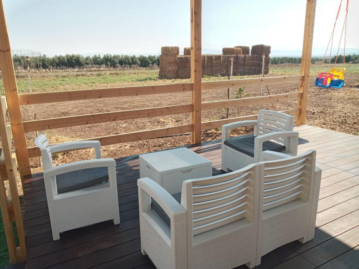 Ferienwohnung אצל דוד בכפר Kfar Gidon Exterior foto